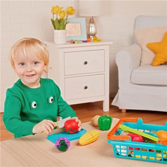 Play Food for Toddlers with Farmers Market Basket and Chopping Board, Toy Food - Picture 2 of 6